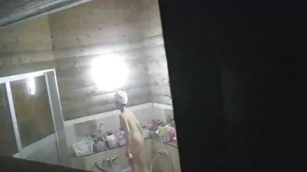 Hai Faye Lynne sex jav hd khong che là một vũ nữ thoát y